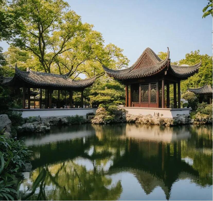 新疆雨双餐饮有限公司